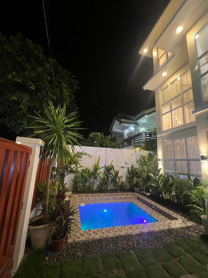 Rich-Vania Suites General Luna  Exterior foto